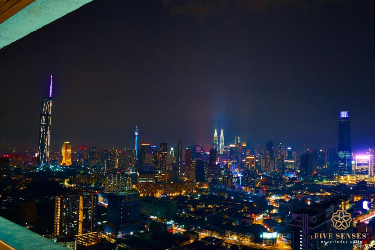 Appartamento Trion Kuala Lumpur By Five Senses Esterno foto