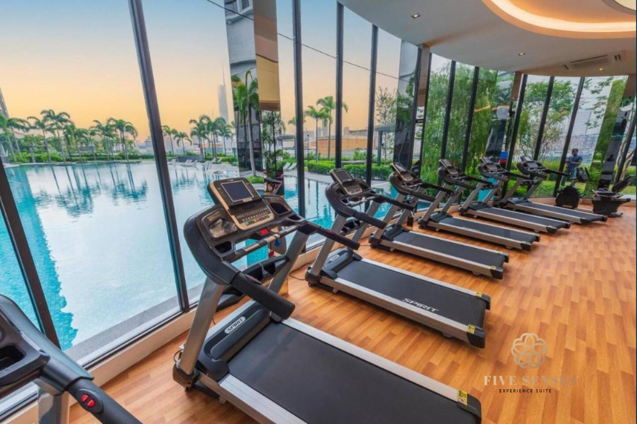 Appartamento Trion Kuala Lumpur By Five Senses Esterno foto