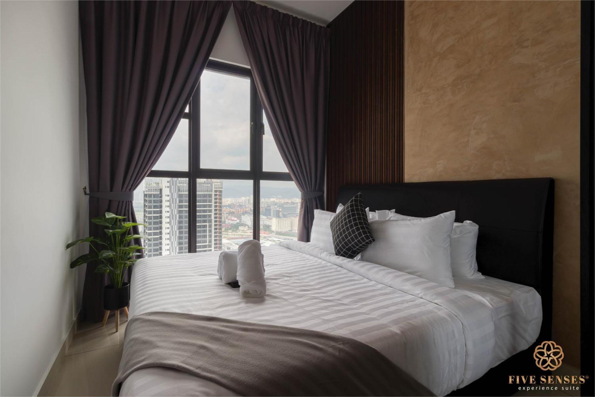 Appartamento Trion Kuala Lumpur By Five Senses Esterno foto